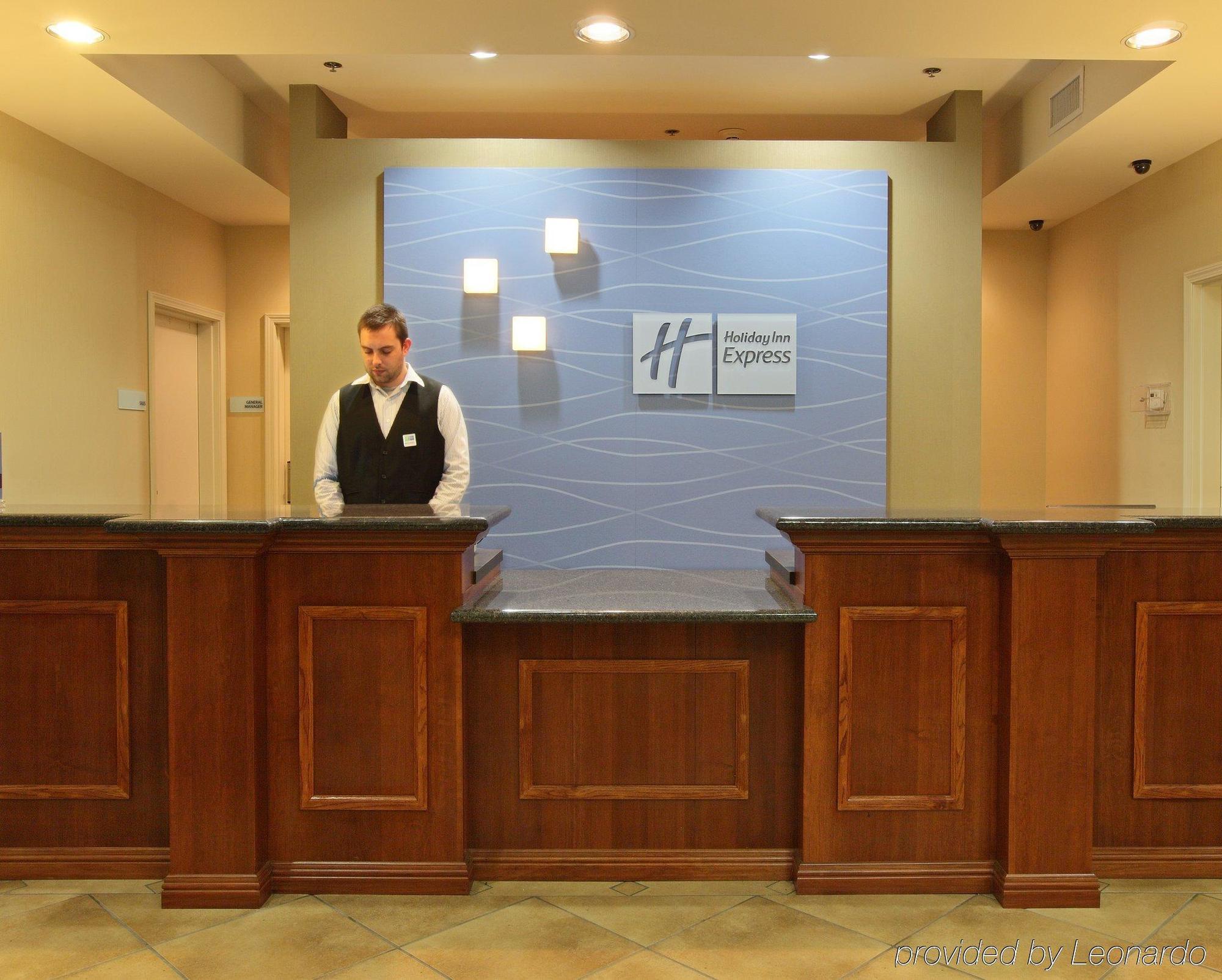 Holiday Inn Express & Suites Searcy, An Ihg Hotel Interno foto